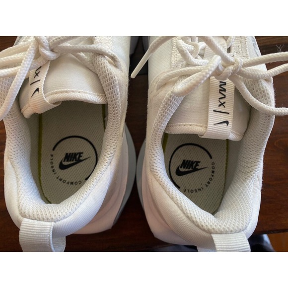 New Women’s Nike Air Max Interlock Summit White Light Smoke Gray 2022 Sneaker 8 - Picture 4 of 7